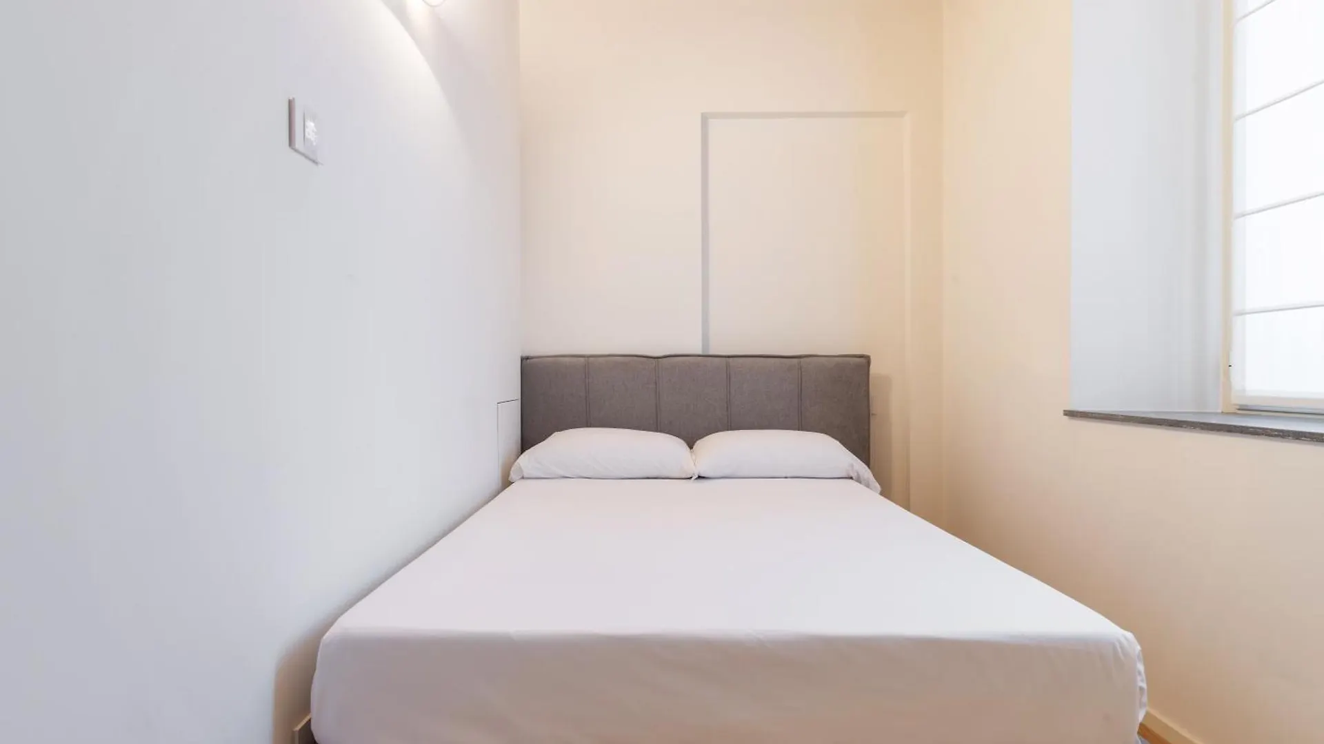 Easyhomes - Bandello Milan Apartment